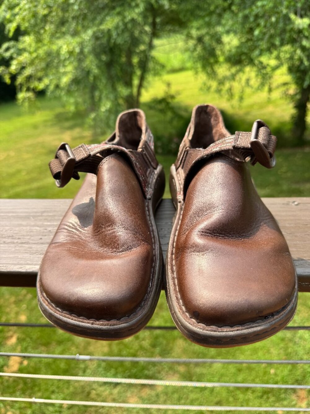 Women's Chaco Leather Flats Size 10 EUR 41